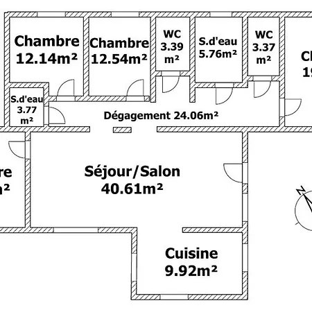 Accessible Pmr Avec Jardin Clos, Terrasses Et Proche Velo Rail A - Fr-1-426-465 * Commequiers